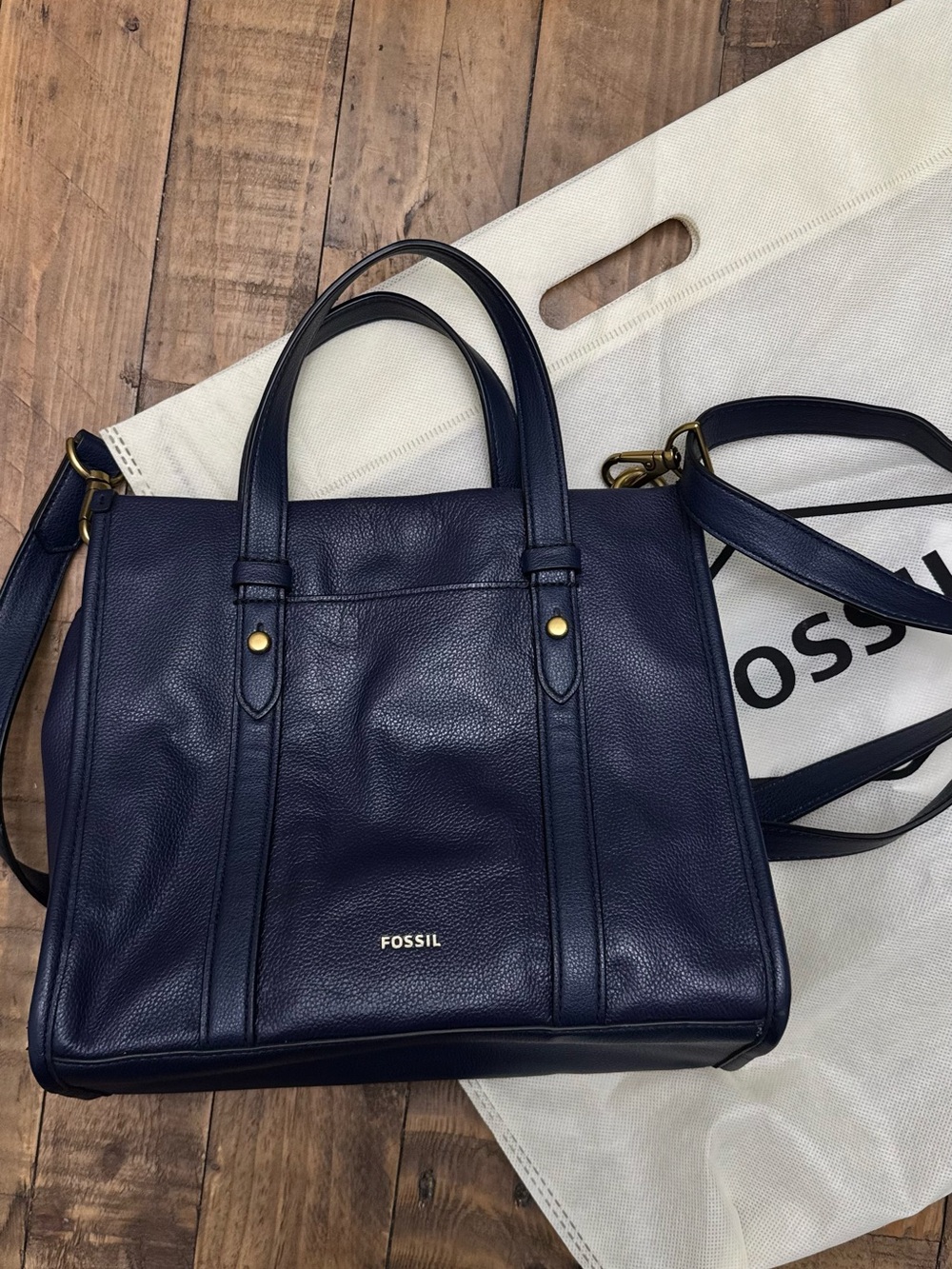 Fossil Kingdom Deep Navy Leather
